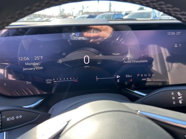 new 2025 Buick Envision car, priced at $33,586