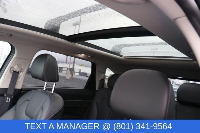 used 2023 Kia Sorento car, priced at $30,990