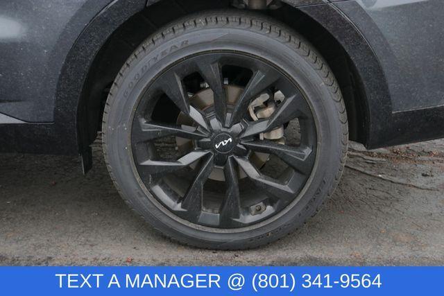 used 2023 Kia Sorento car, priced at $30,990