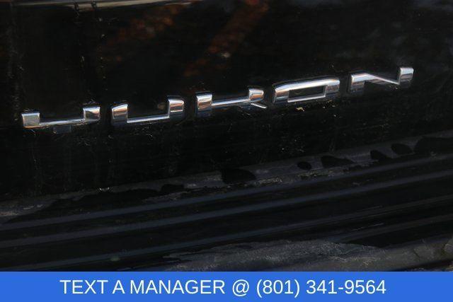 used 2024 GMC Yukon XL car, priced at $62,390