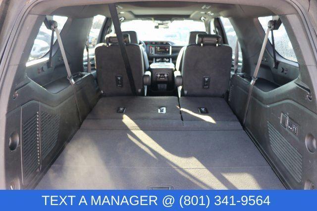 used 2024 GMC Yukon XL car, priced at $62,390