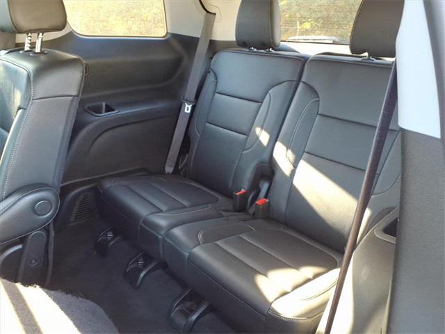 used 2023 GMC Acadia car, priced at $25,009