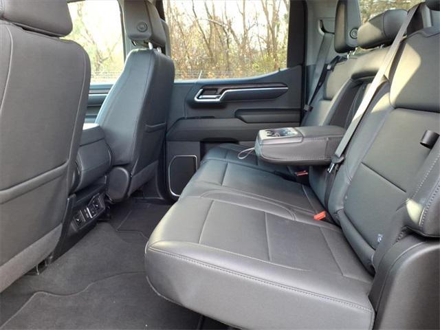 used 2025 GMC Sierra 1500 car, priced at $47,024