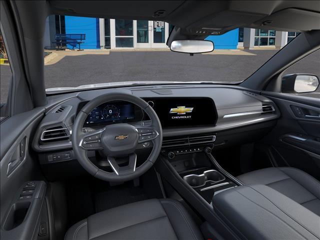 new 2025 Chevrolet Traverse car, priced at $40,249