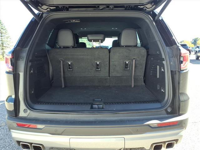 used 2024 GMC Acadia car, priced at $36,386