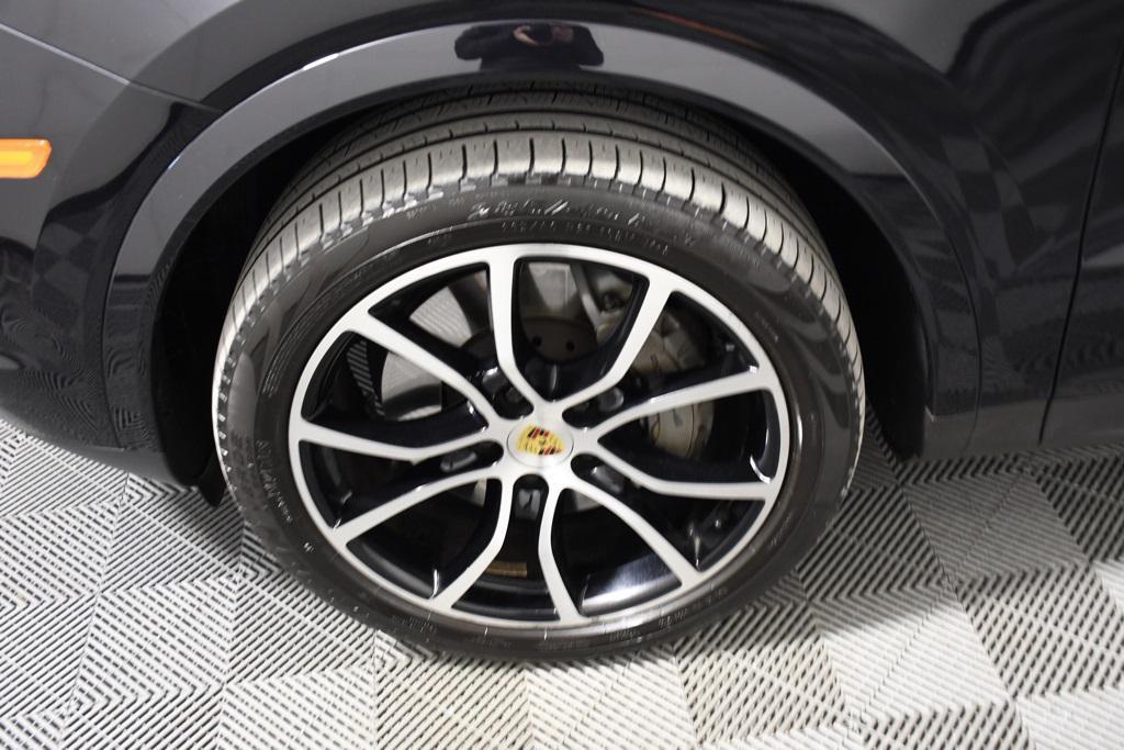 used 2020 Porsche Cayenne car, priced at $37,789