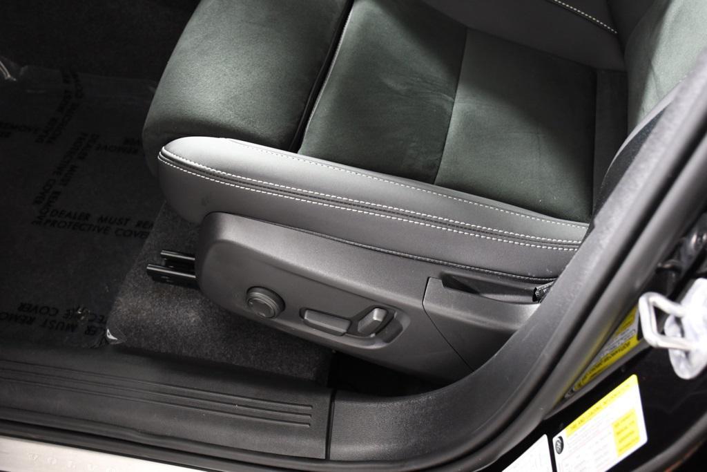 used 2025 Volvo XC40 car, priced at $31,988