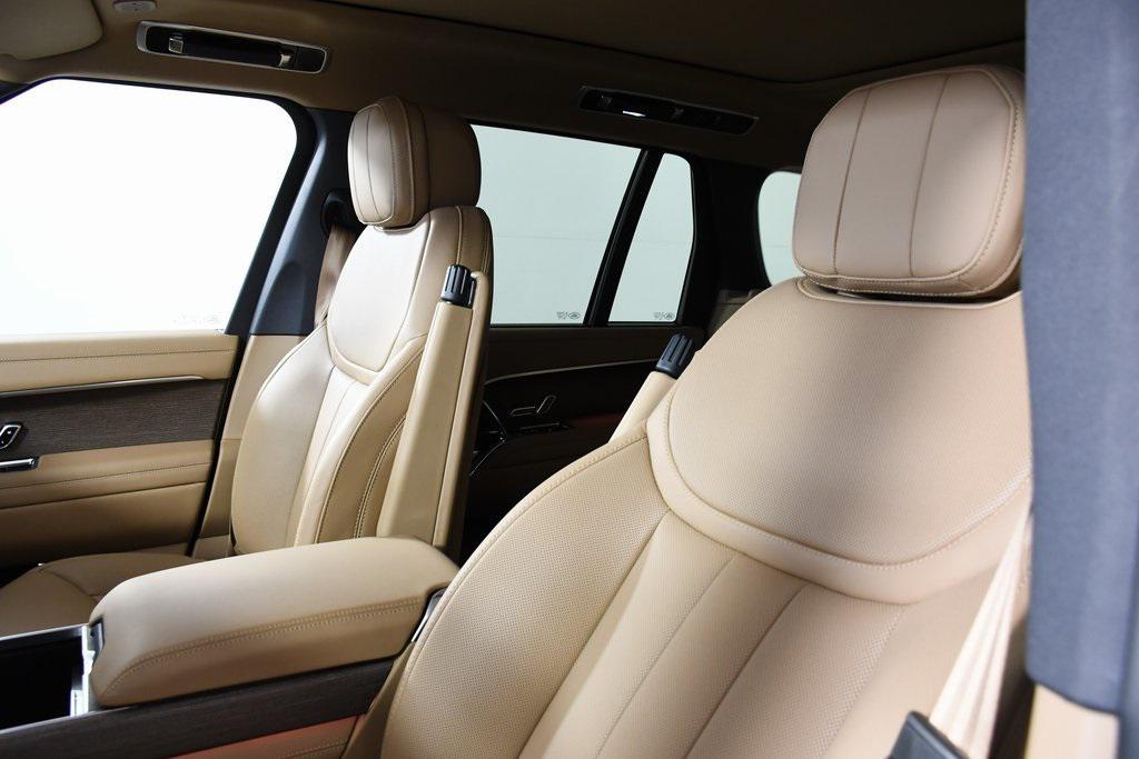 used 2025 Land Rover Range Rover car, priced at $139,998