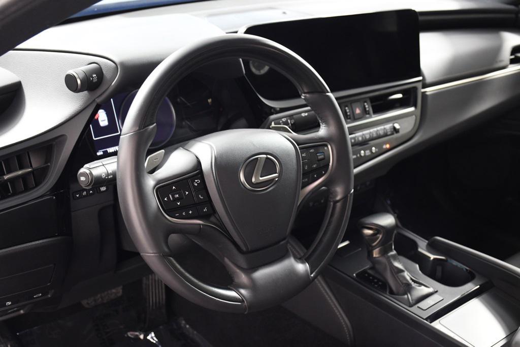 used 2023 Lexus ES 350 car, priced at $38,498