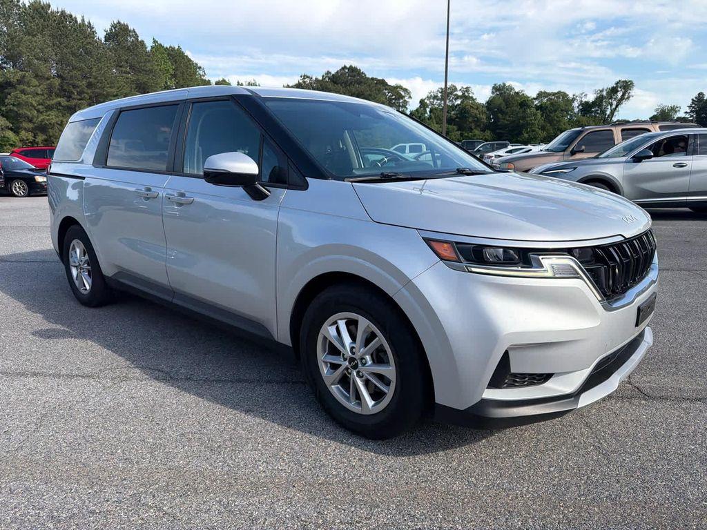 used 2022 Kia Carnival car, priced at $20,797
