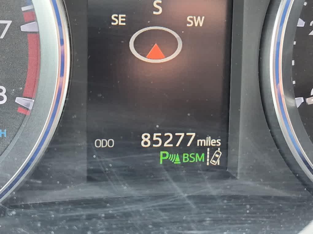 used 2019 Toyota Highlander car, priced at $29,487
