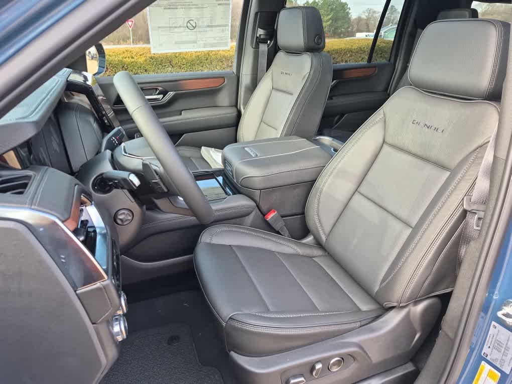 new 2026 GMC Yukon XL car, priced at $93,360