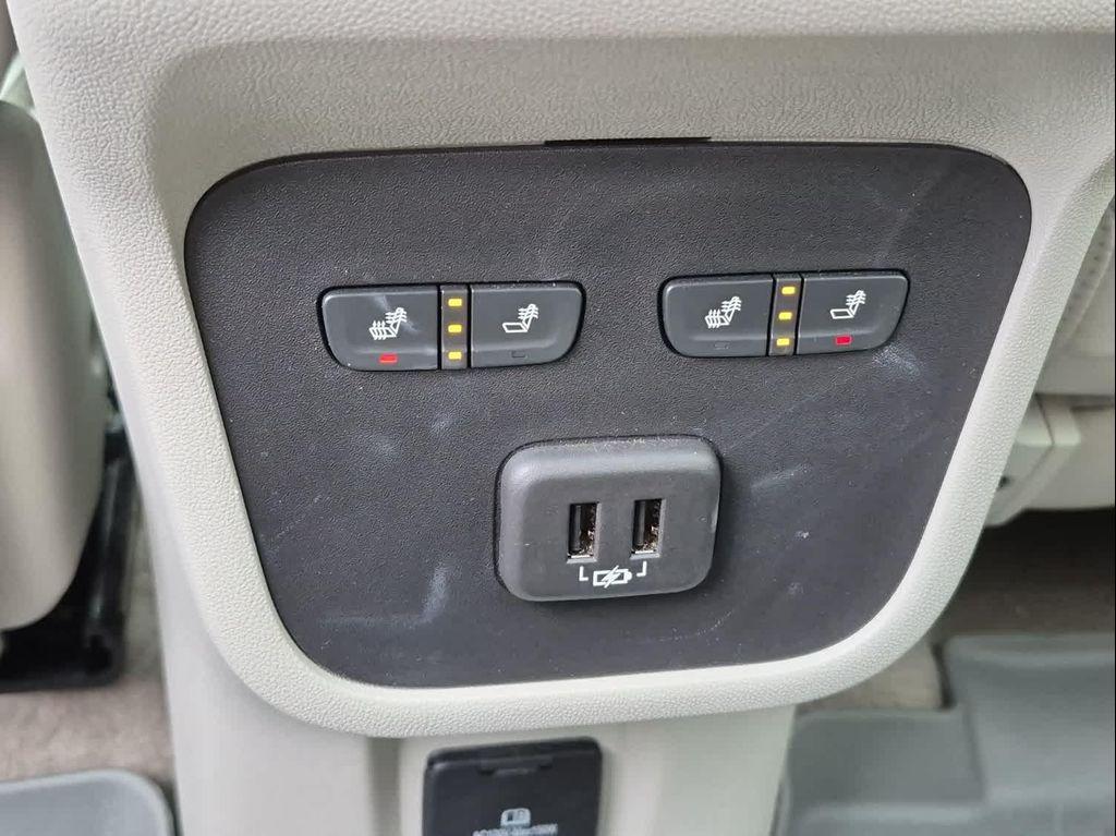 used 2024 GMC Terrain car, priced at $31,588