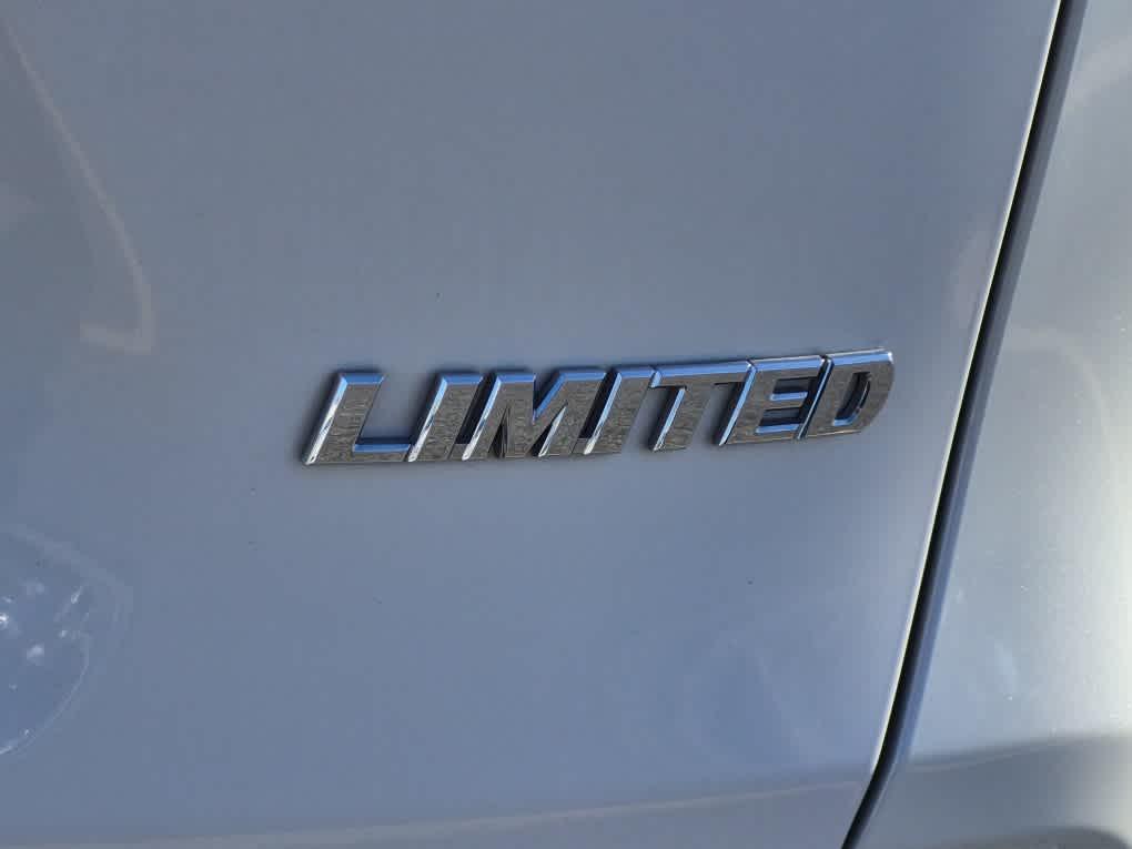 used 2021 Toyota RAV4 car, priced at $28,288