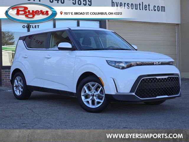used 2024 Kia Soul car, priced at $15,993