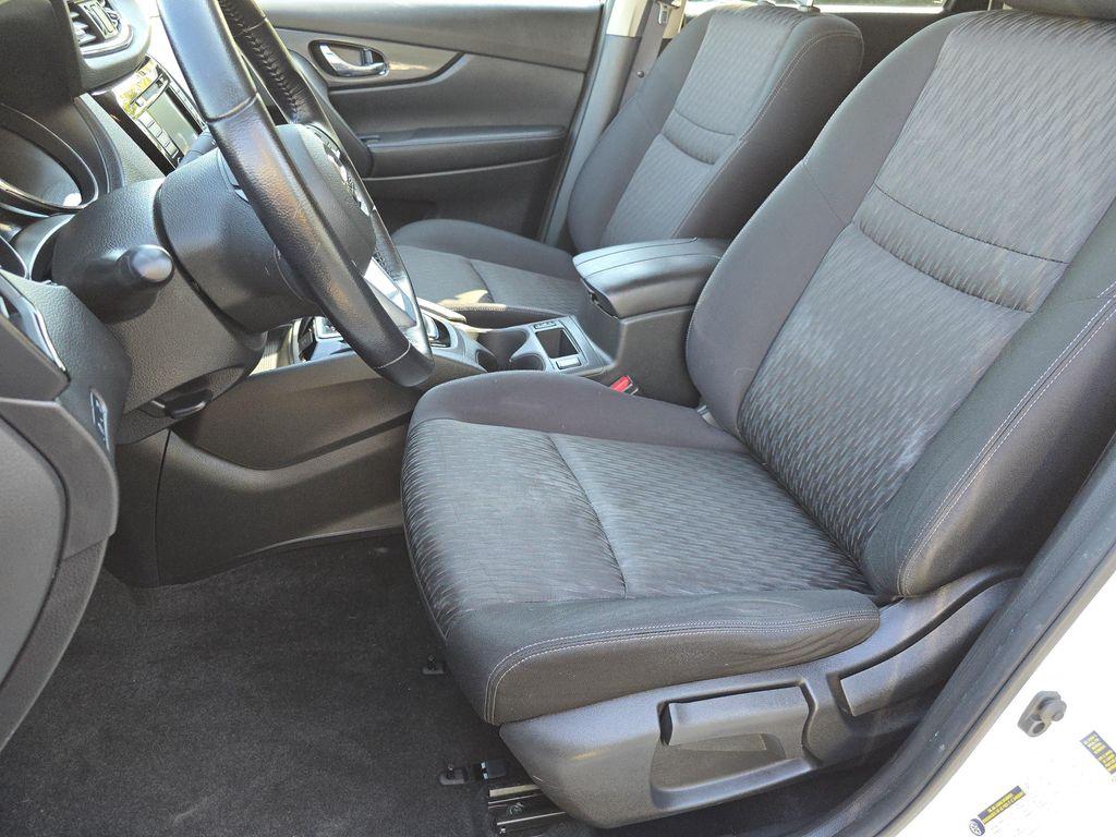 used 2020 Nissan Rogue car, priced at $14,907