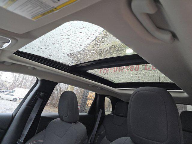 used 2016 Jeep Cherokee car, priced at $10,850