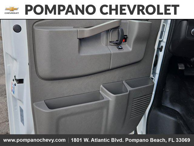 new 2025 Chevrolet Express 2500 car, priced at $45,673