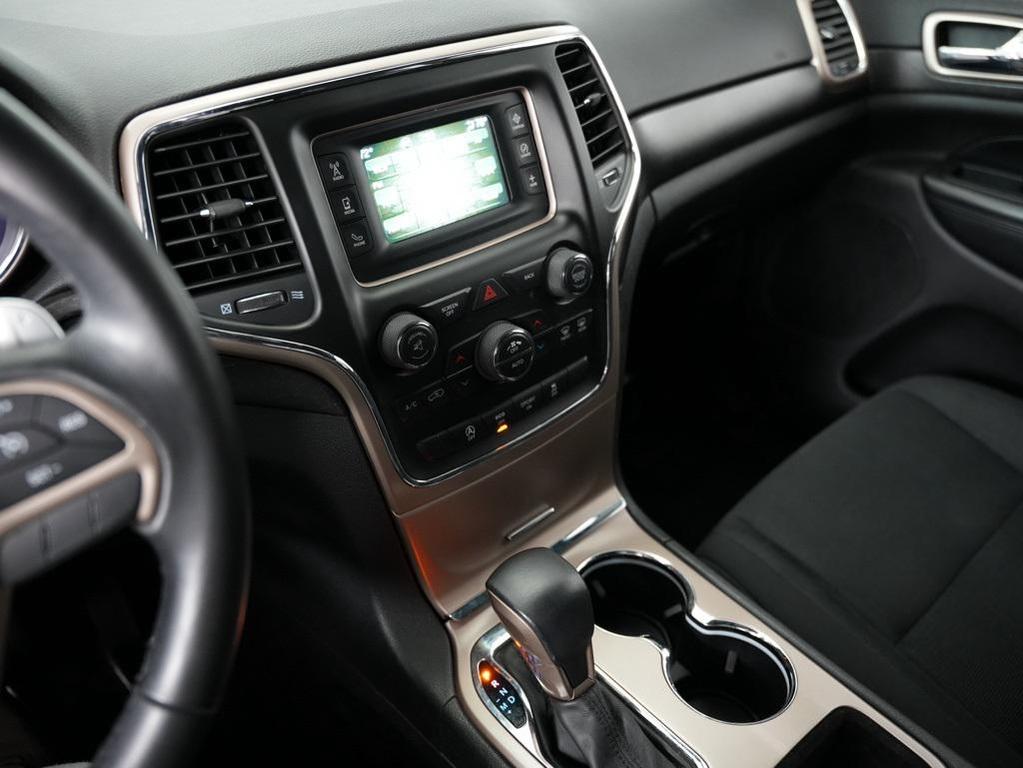 used 2016 Jeep Grand Cherokee car, priced at $15,500