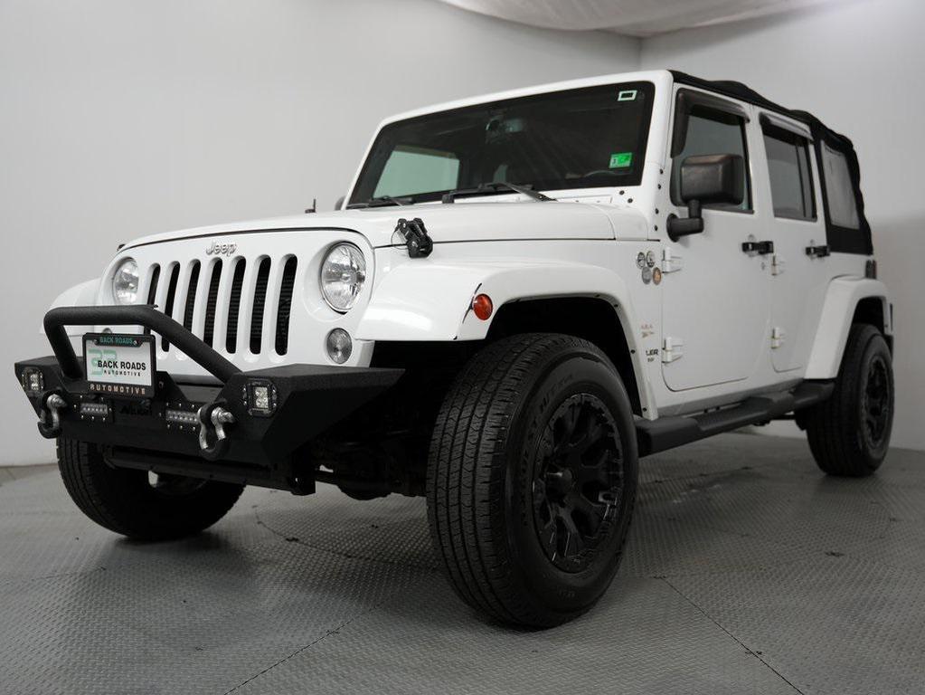 used 2015 Jeep Wrangler Unlimited car, priced at $17,750