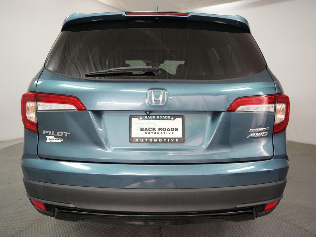 used 2021 Honda Pilot car, priced at $24,000