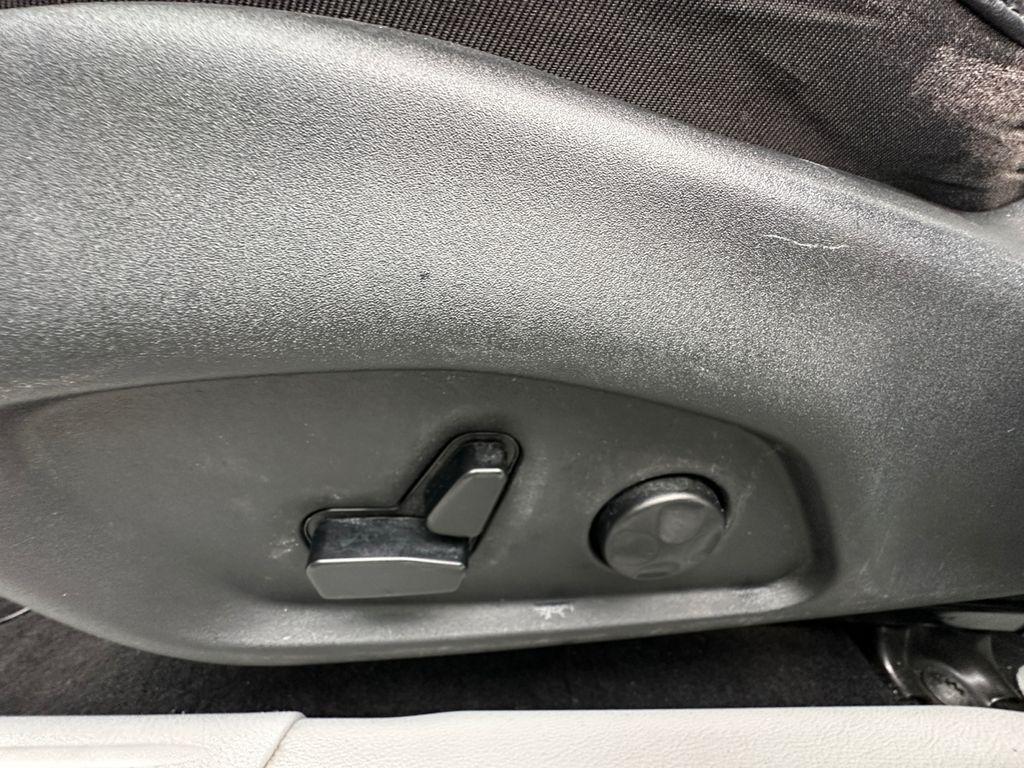 used 2020 Jeep Compass car, priced at $15,000