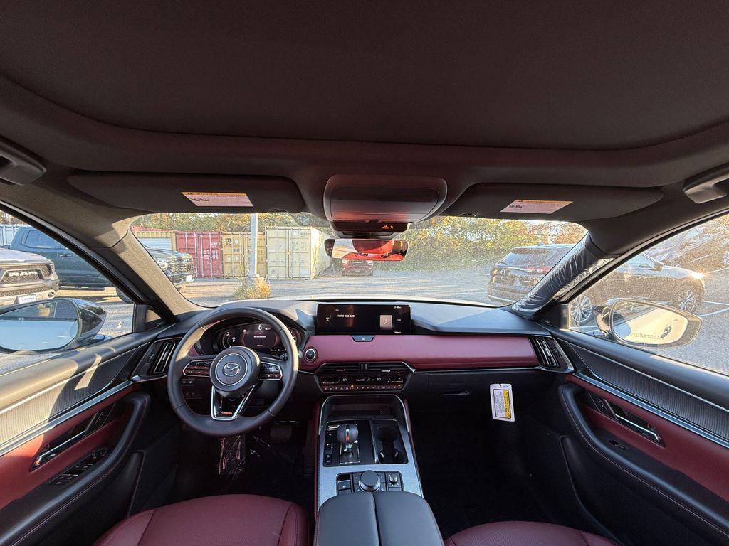 new 2025 Mazda CX-70 PHEV car, priced at $54,172