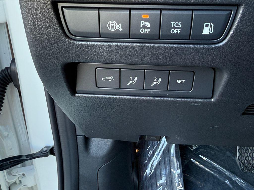 new 2025 Mazda CX-70 PHEV car, priced at $54,172