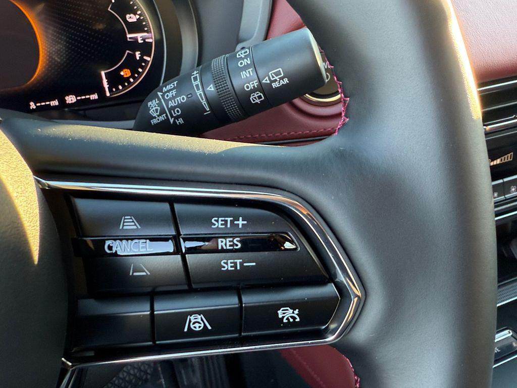 new 2025 Mazda CX-70 PHEV car, priced at $54,172