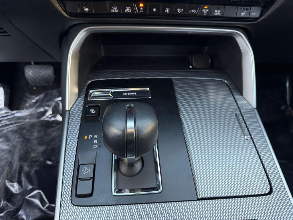 used 2024 Mazda CX-90 PHEV car, priced at $31,000