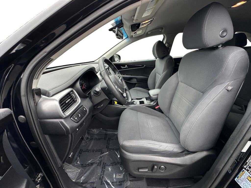 used 2019 Kia Sorento car, priced at $14,750