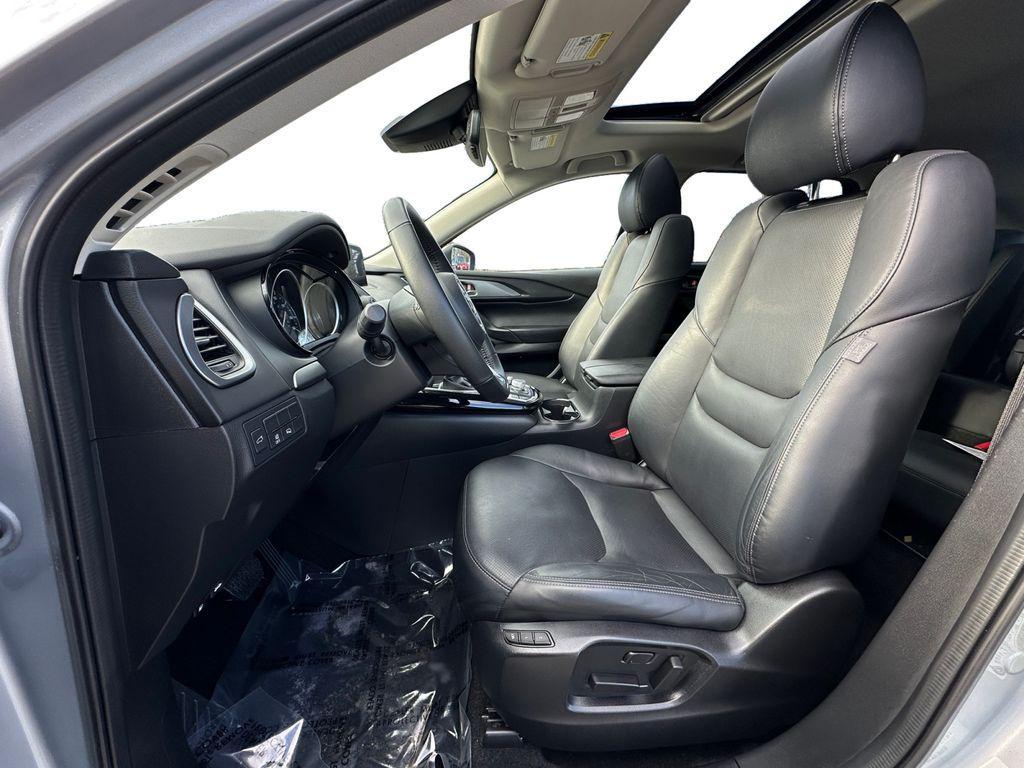 used 2023 Mazda CX-9 car, priced at $29,000