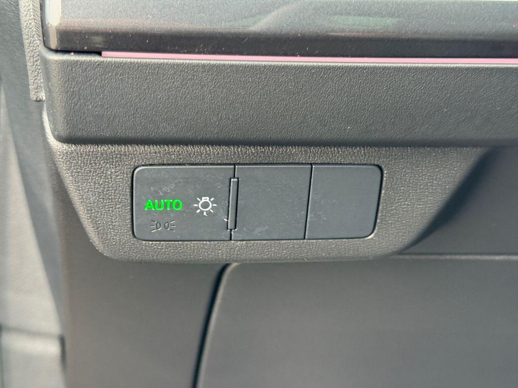 used 2022 Audi e-tron car, priced at $27,000