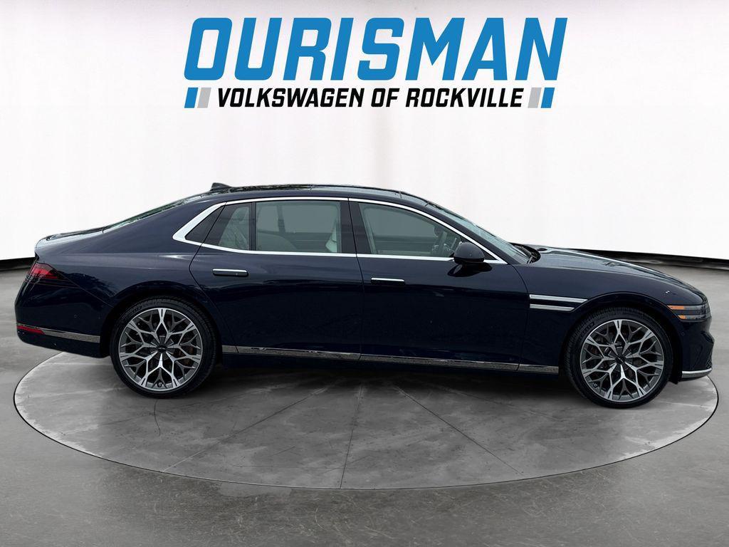 used 2025 Genesis G90 car, priced at $73,800