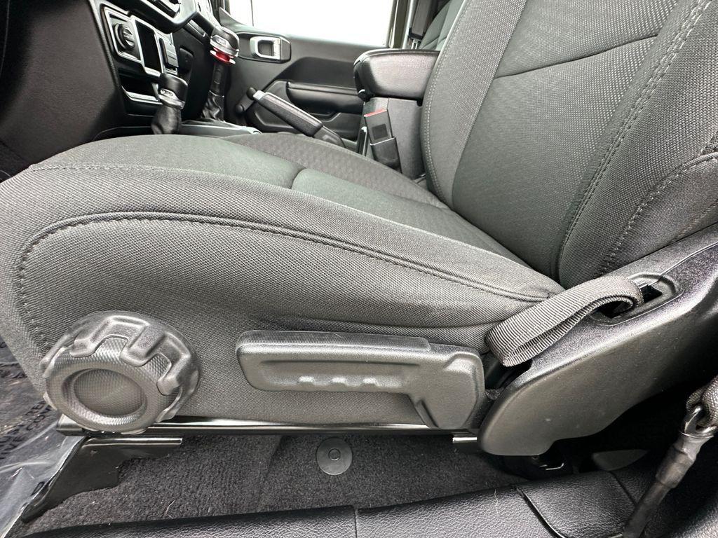 used 2021 Jeep Wrangler Unlimited car, priced at $26,000