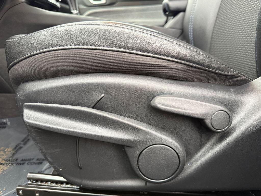 used 2022 Jeep Compass car, priced at $20,000