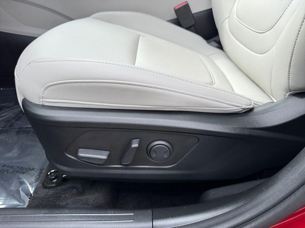 used 2025 Hyundai Tucson car, priced at $27,000