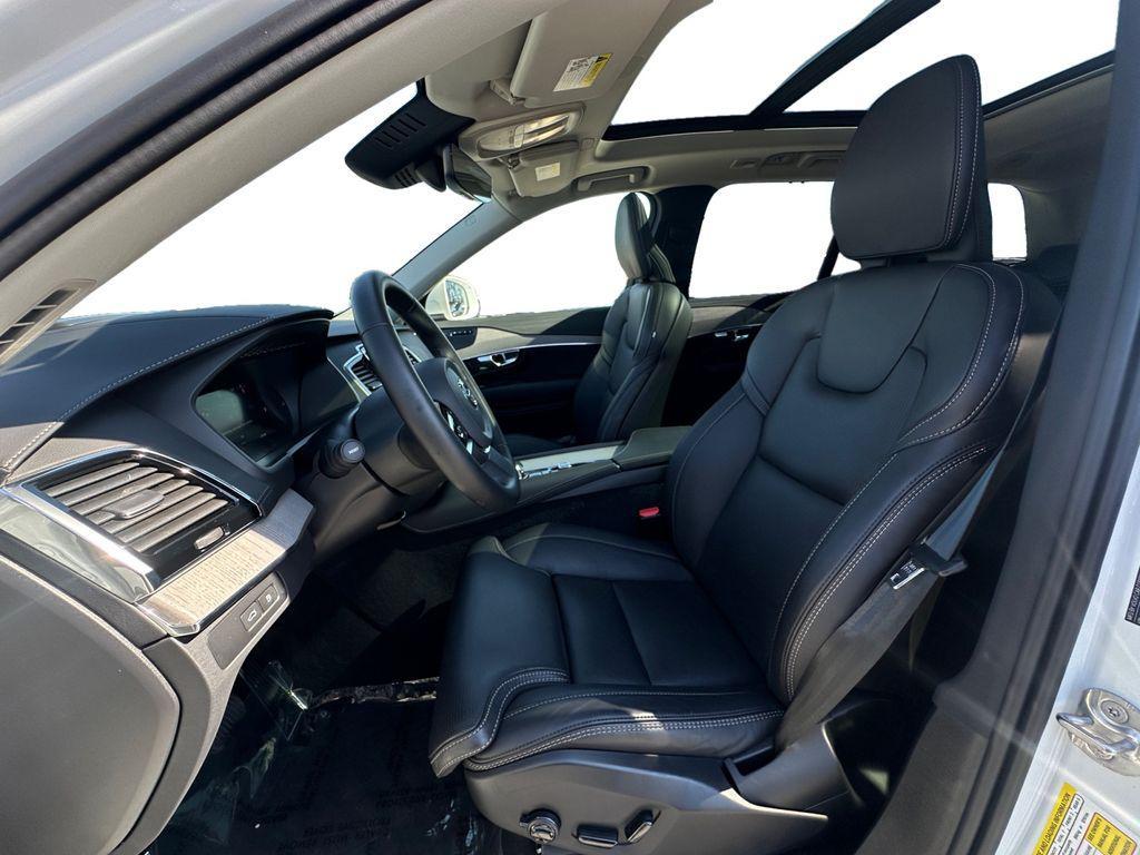 used 2025 Volvo XC90 Plug-In Hybrid car, priced at $59,500