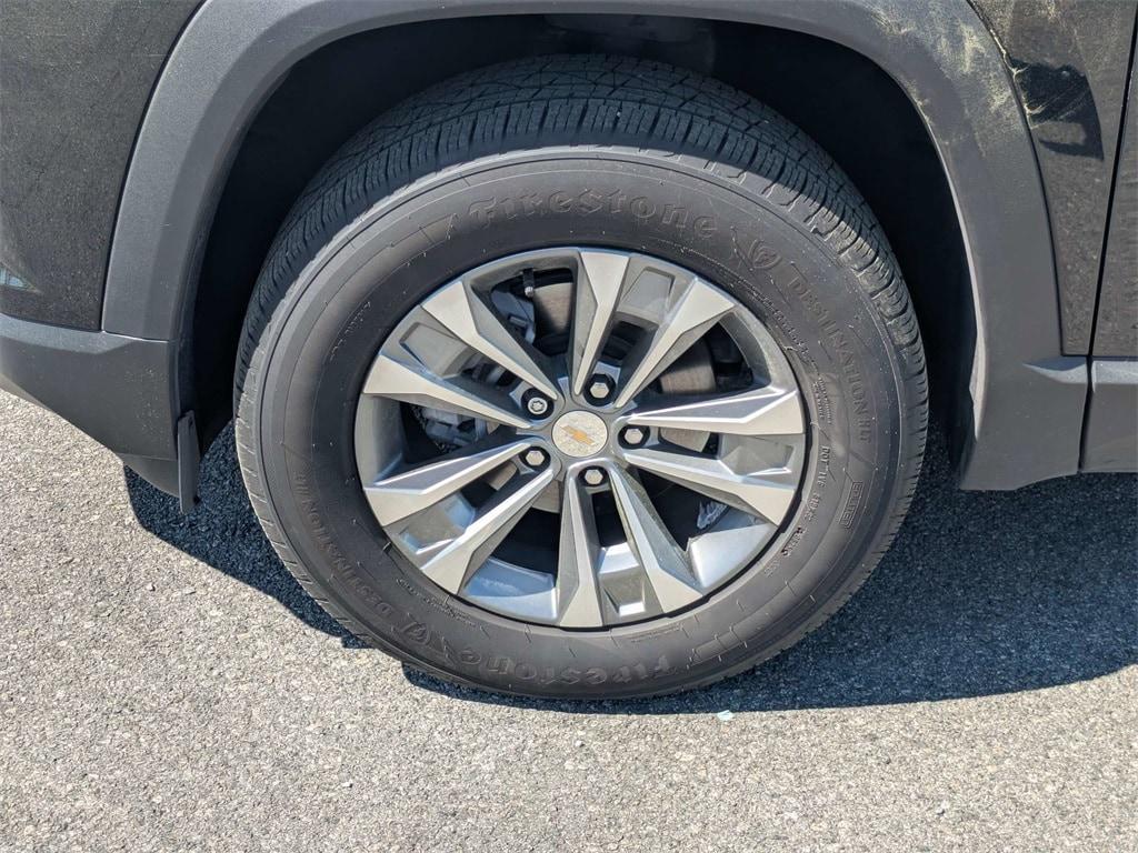 used 2025 Chevrolet Equinox car, priced at $27,995