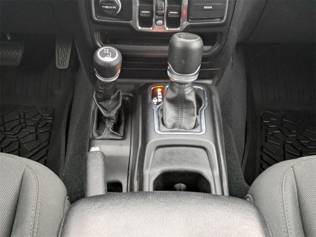 used 2022 Jeep Gladiator car, priced at $27,995