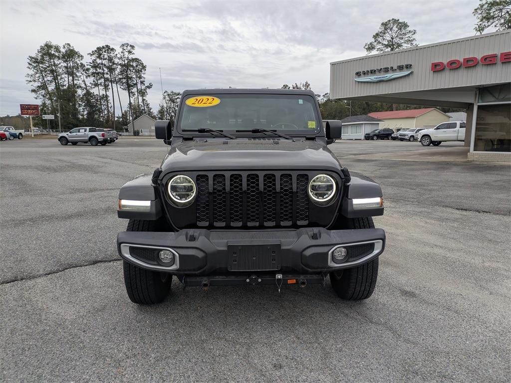used 2022 Jeep Gladiator car, priced at $27,995