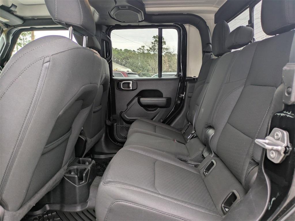 used 2022 Jeep Gladiator car, priced at $27,995