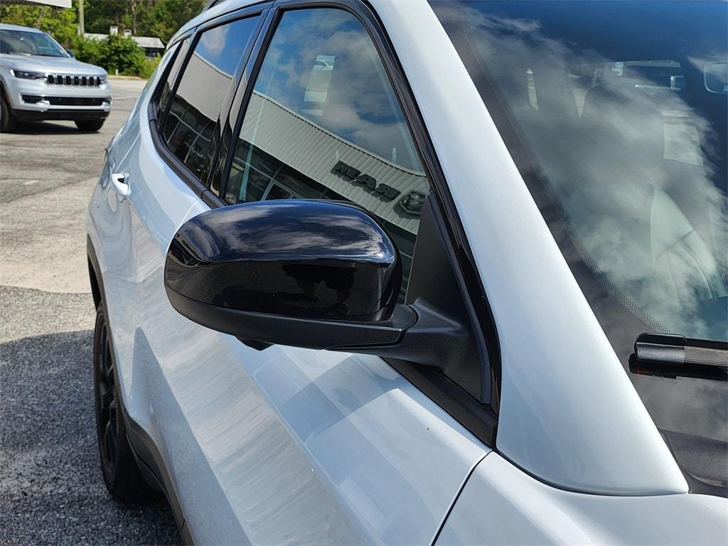 new 2025 Jeep Compass car, priced at $30,921