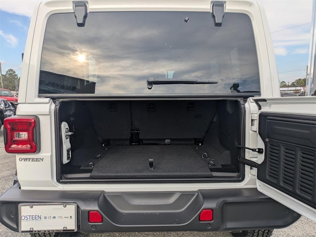 new 2026 Jeep Wrangler car, priced at $48,740