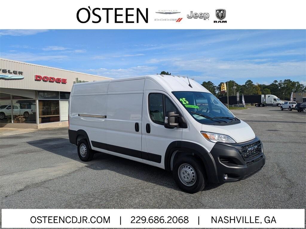 new 2025 Ram ProMaster 2500 car, priced at $46,330