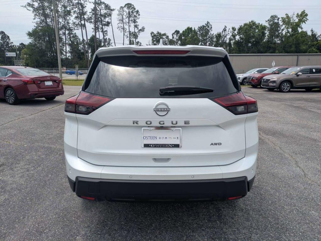 used 2025 Nissan Rogue car, priced at $25,895
