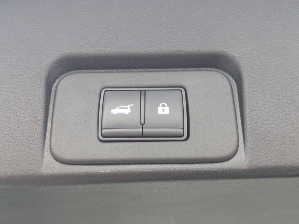 used 2025 Nissan Rogue car, priced at $25,895
