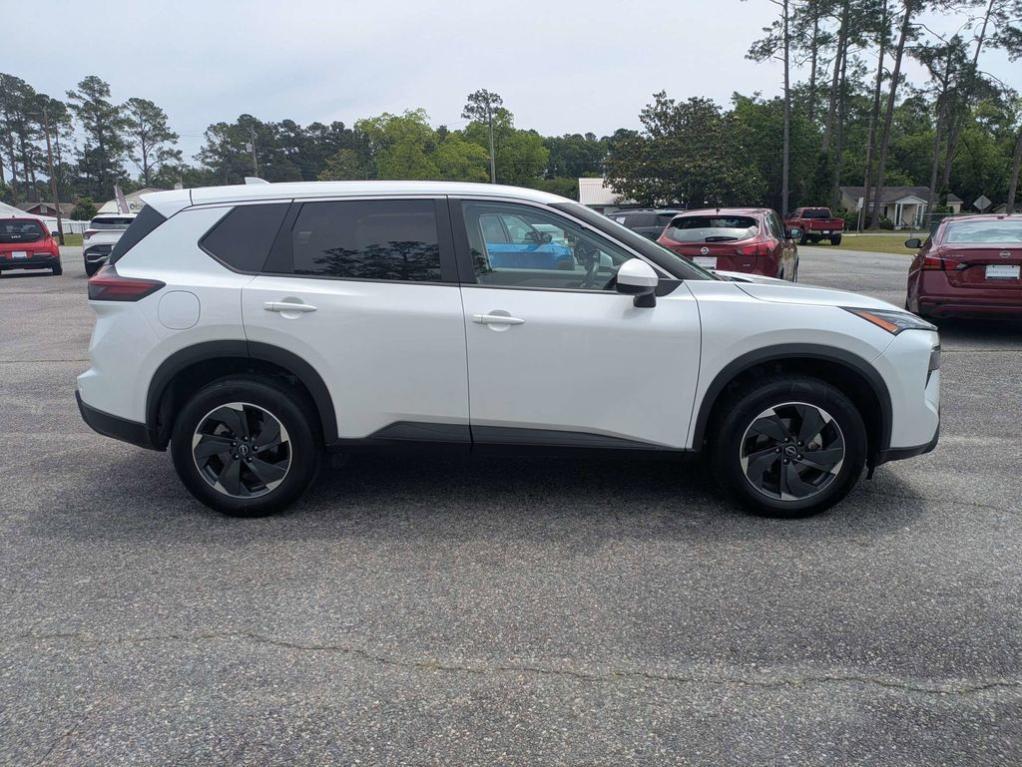 used 2025 Nissan Rogue car, priced at $25,895