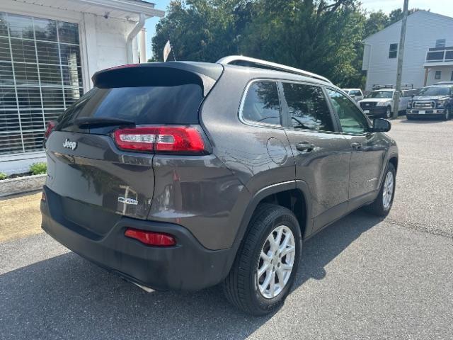 used 2018 Jeep Cherokee car, priced at $13,888