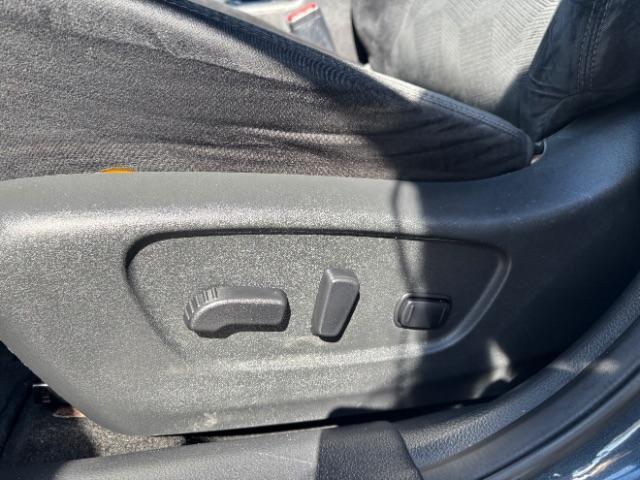 used 2014 Nissan Rogue car, priced at $9,997